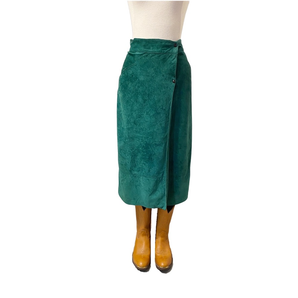 VINTAGE - GREEN SUEDE WRAP SKIRT